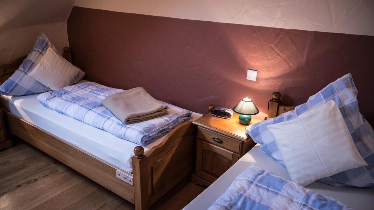 Ferienwohnung Zur Scheune Lind  外观 照片